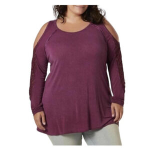 FOURTEENTH PLACE Cold Shoulder Tunic 2x Purple Lacey detail on Arm  Plus Size